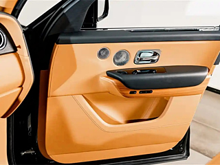ROLLS ROYCE CULLINAN 2018 YEAR SEATS EDITION 2018