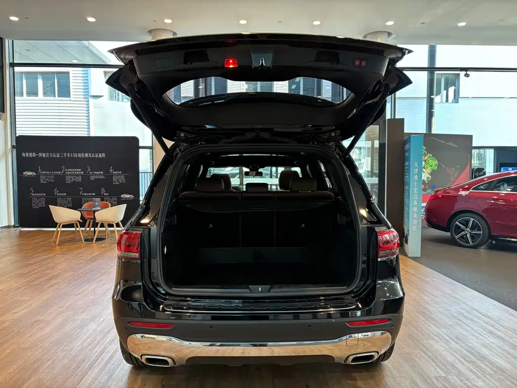 MERCEDES BENZ GLB 2020