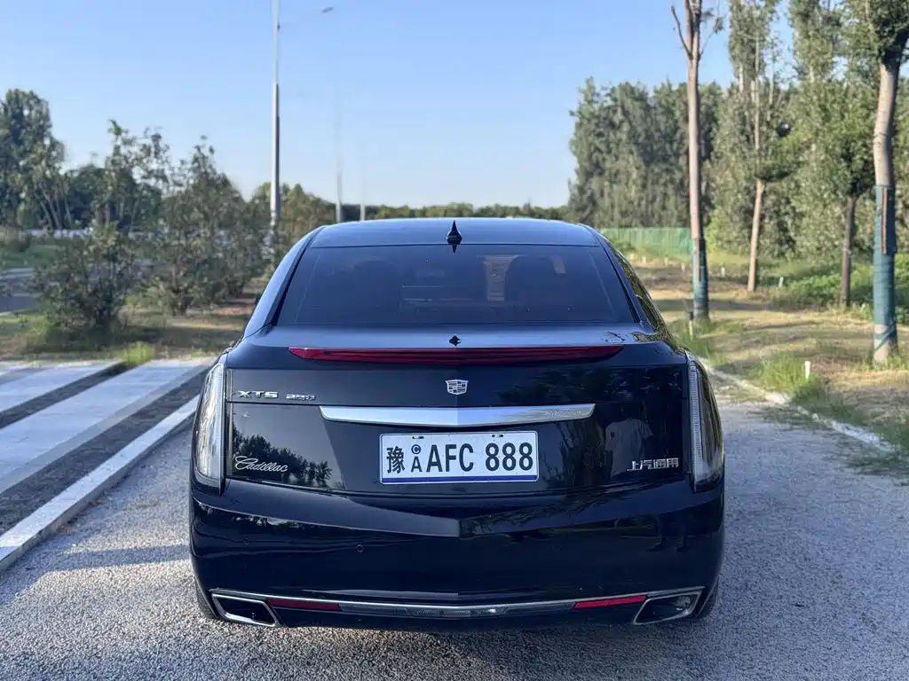 CADILLAC XTS 2014