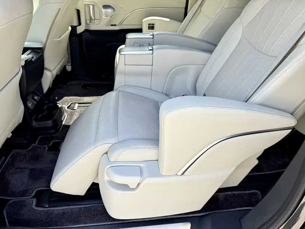 TOYOTA SIENNA SIENNA 2024