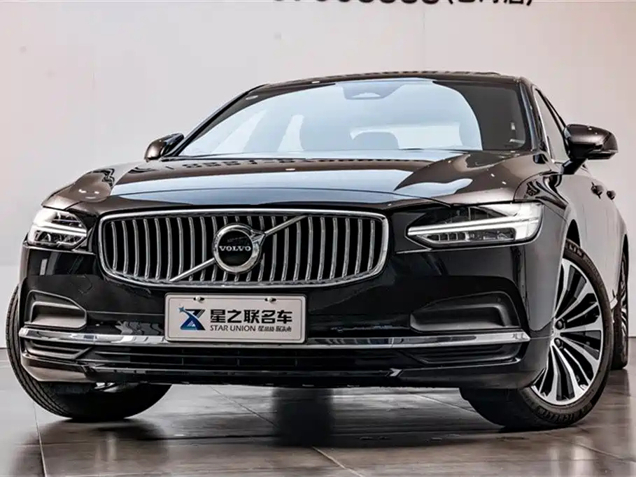 VOLVO S90 2024
