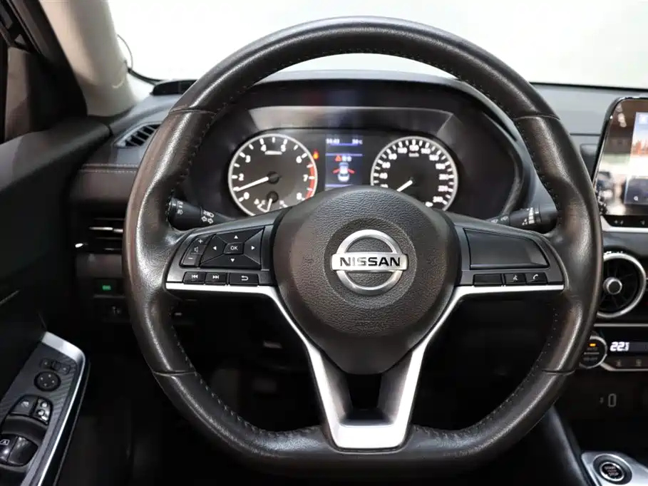 NISSAN SYLPHY 2021