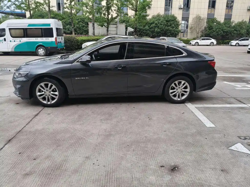 CHEVROLET MALIBU XL 2018