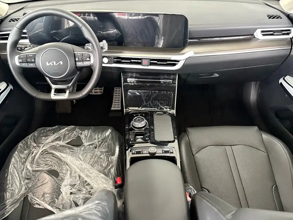 KIA K5 2021