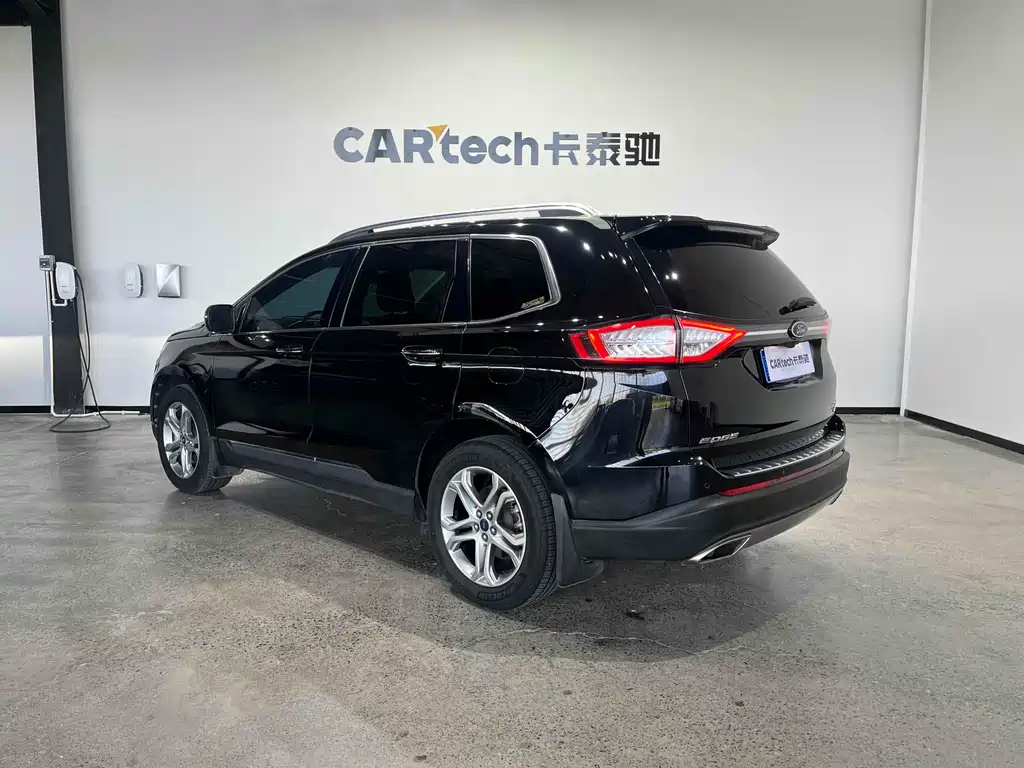 FORD EDGE 2019