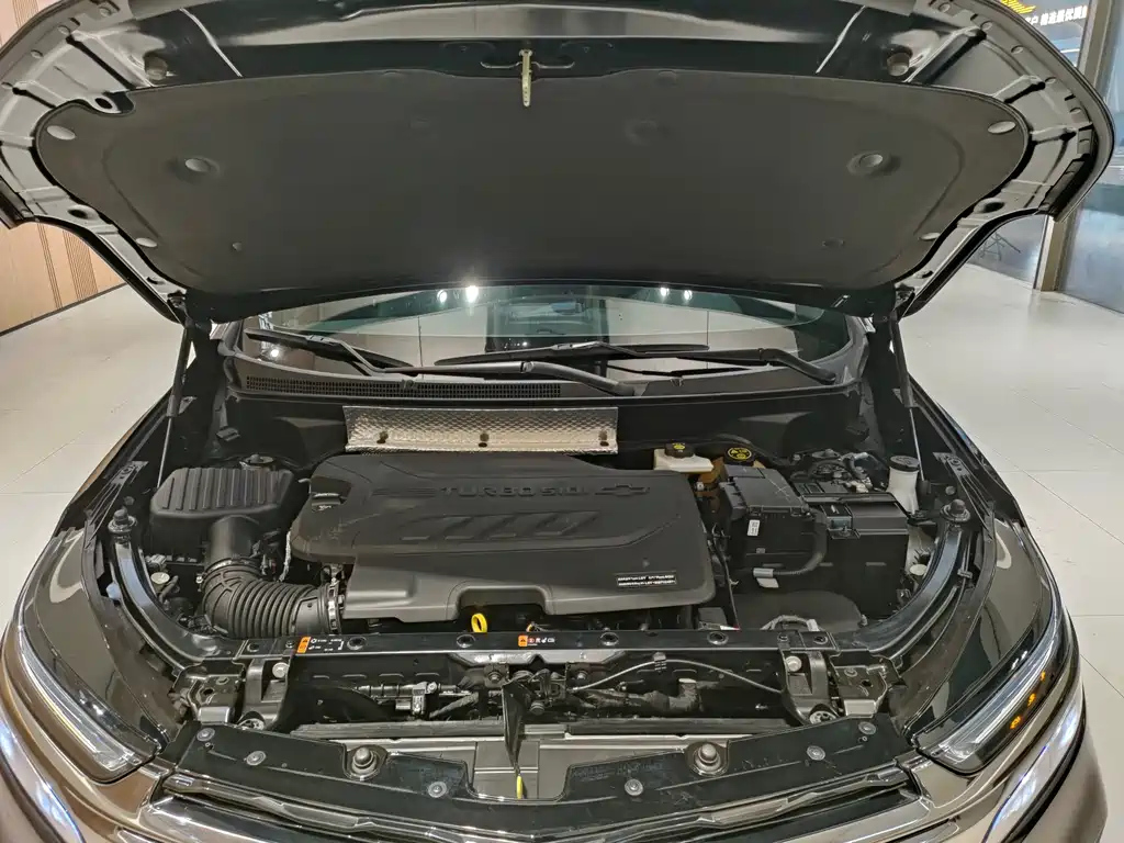 CHEVROLET EXPLORER 2021