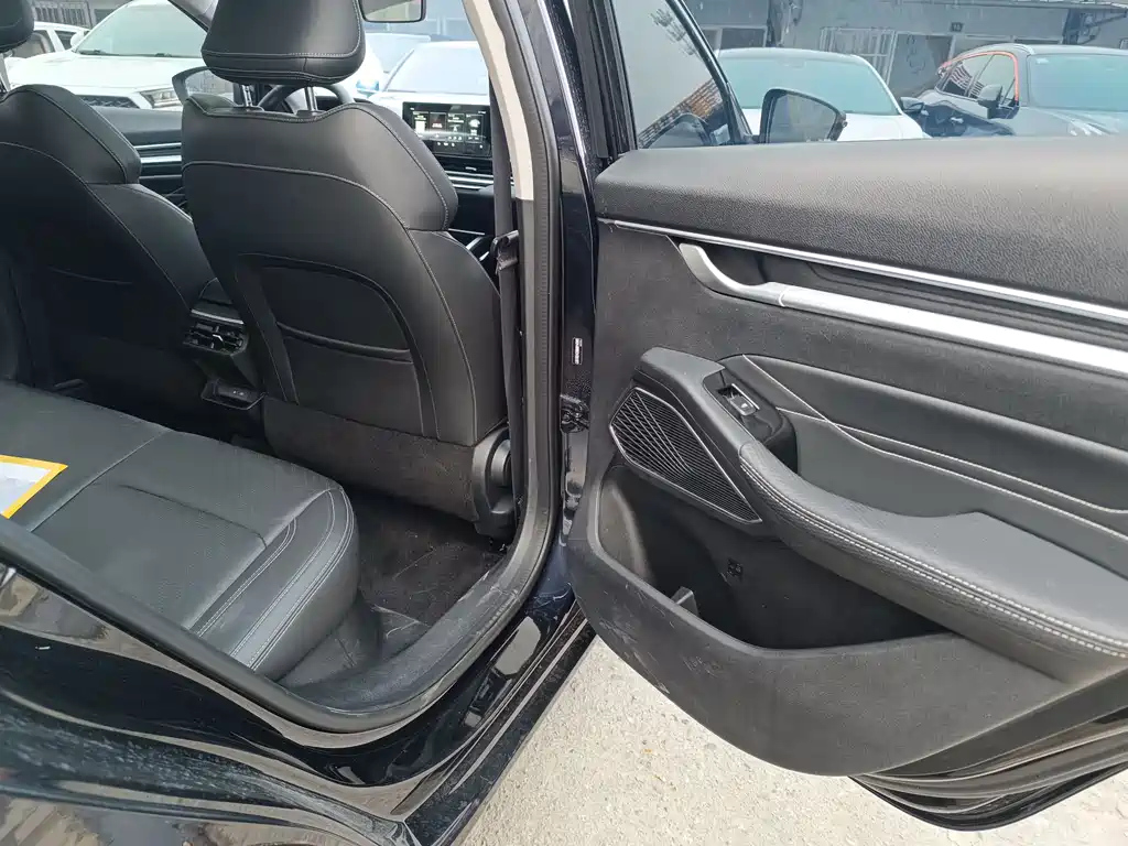GEELY AUTO EMGRAND 2022