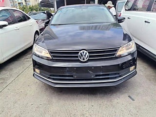 VOLKSWAGEN SAGITAR 2016