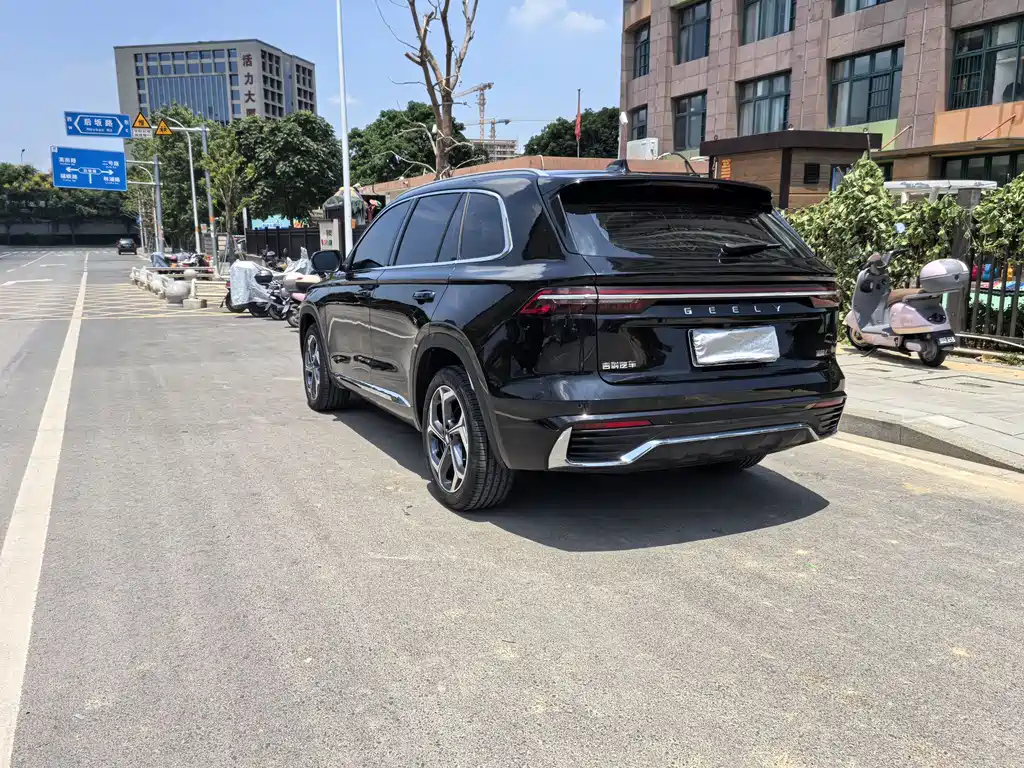 GEELY AUTO MONJARO 2021