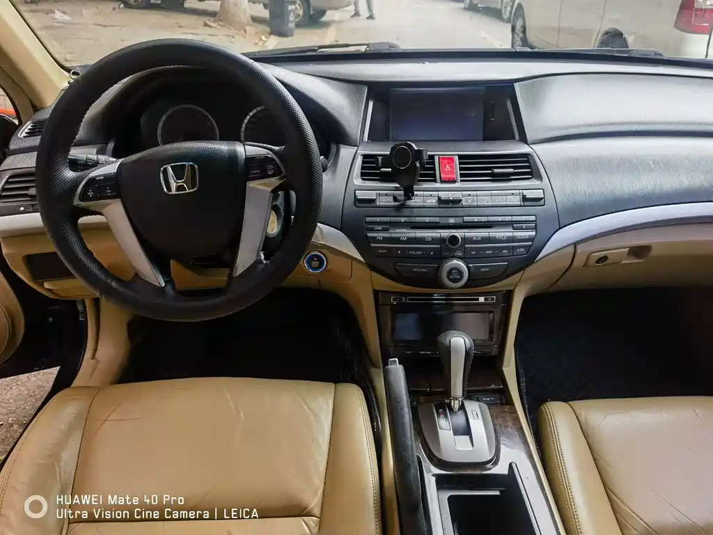 HONDA ACCORD 2010