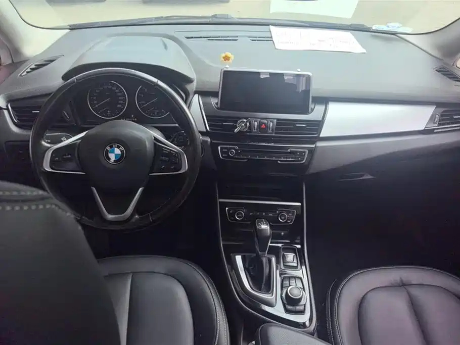BMW 2-SERIES STATION WAGON 2016