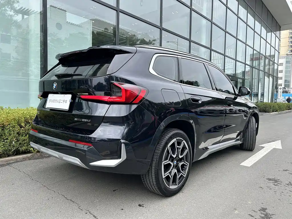 BMW X1 2024