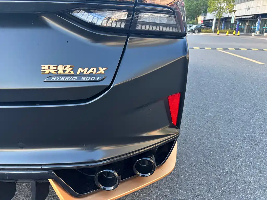 DONGFENG AEOLUS MAX 2021