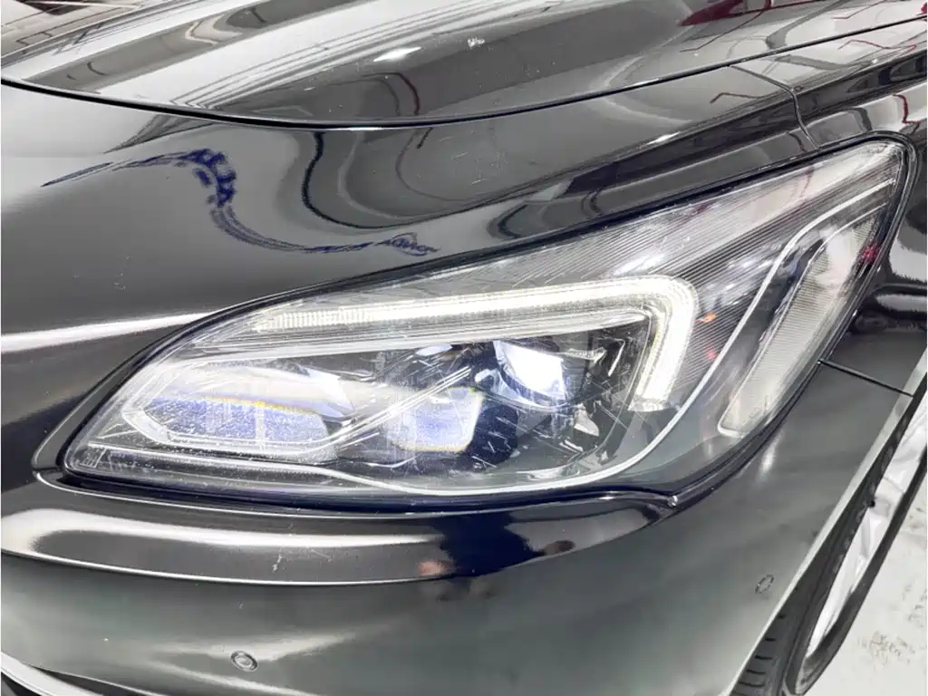 BUICK LACROSSE 2017