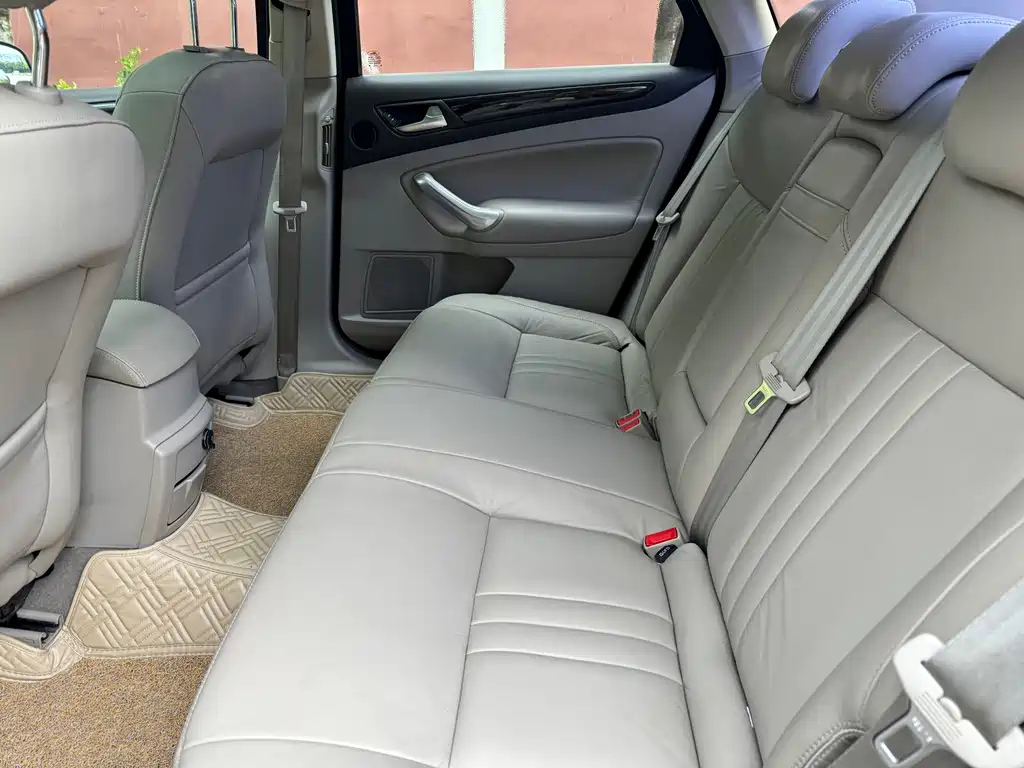 FORD MONDEO - WINNER 2012
