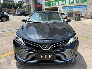 TOYOTA CAMRY 2019