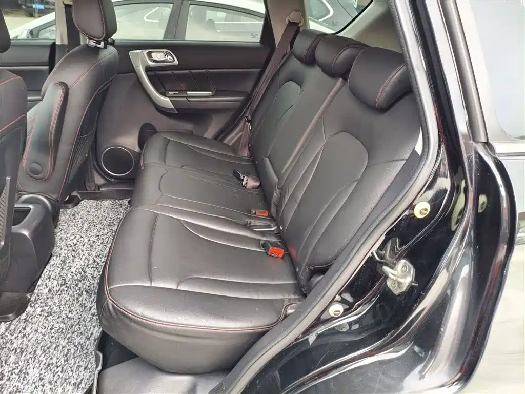HAVAL H6 2015