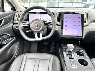 HONGQI HS3 PHEV  2024 YEAR PHEV 115KM  EDITION 2024