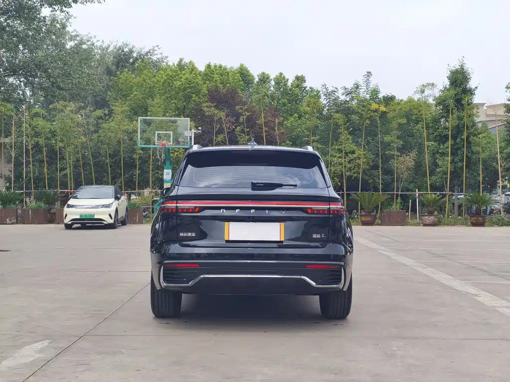 GEELY AUTO MONJARO 2024