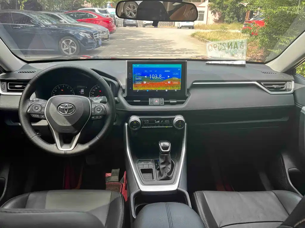 TOYOTA WILDLANDER 2022