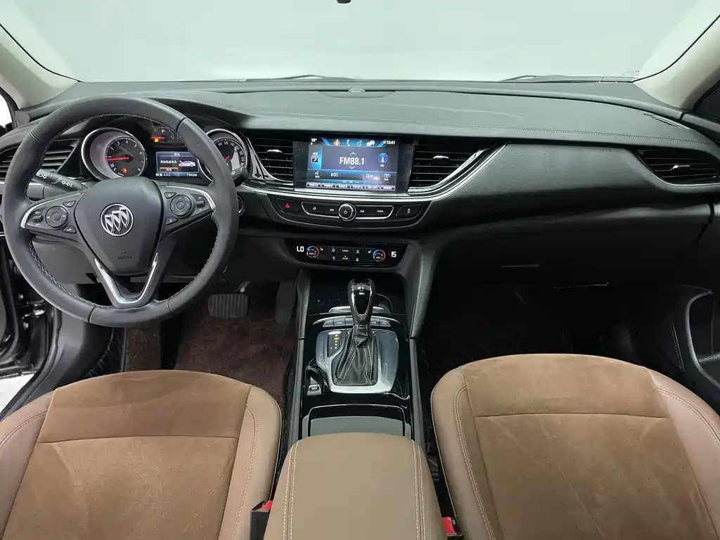 BUICK REGAL 2020