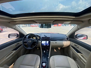 MAZDA 3  2010 YEAR 1.6L AUTOMATIC CLASSIC FASHION 2010