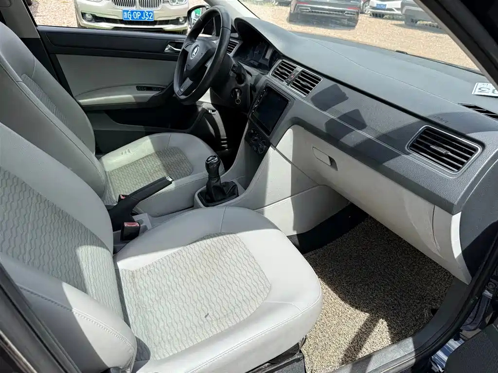 SKODA RAPID 2016