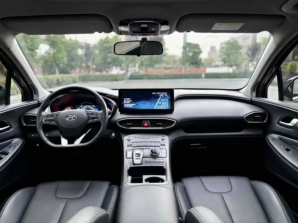 HYUNDAI SANTAFE 2023