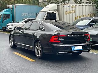 VOLVO S90 2019