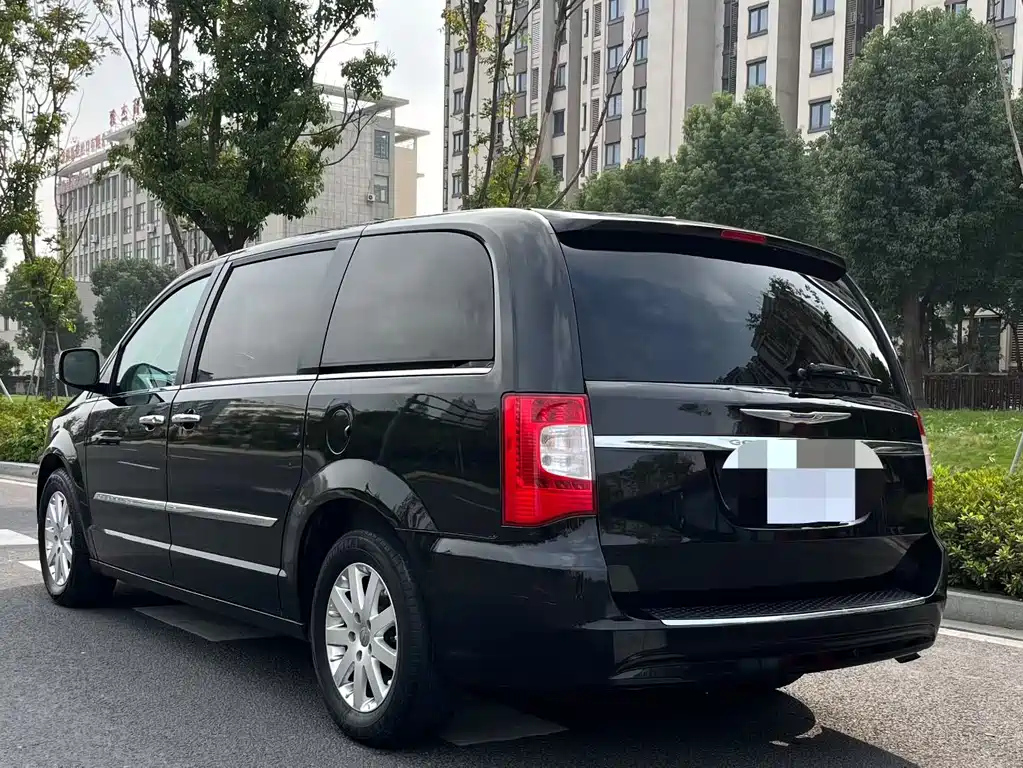 CHRYSLER BIG 捷龙 IMPORT 2015