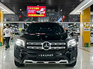 MERCEDES BENZ GLB  2021