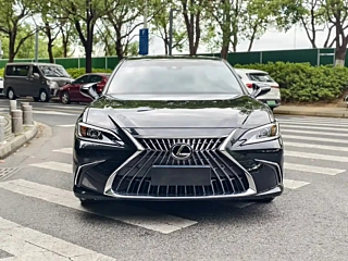 LEXUS ES 2022
