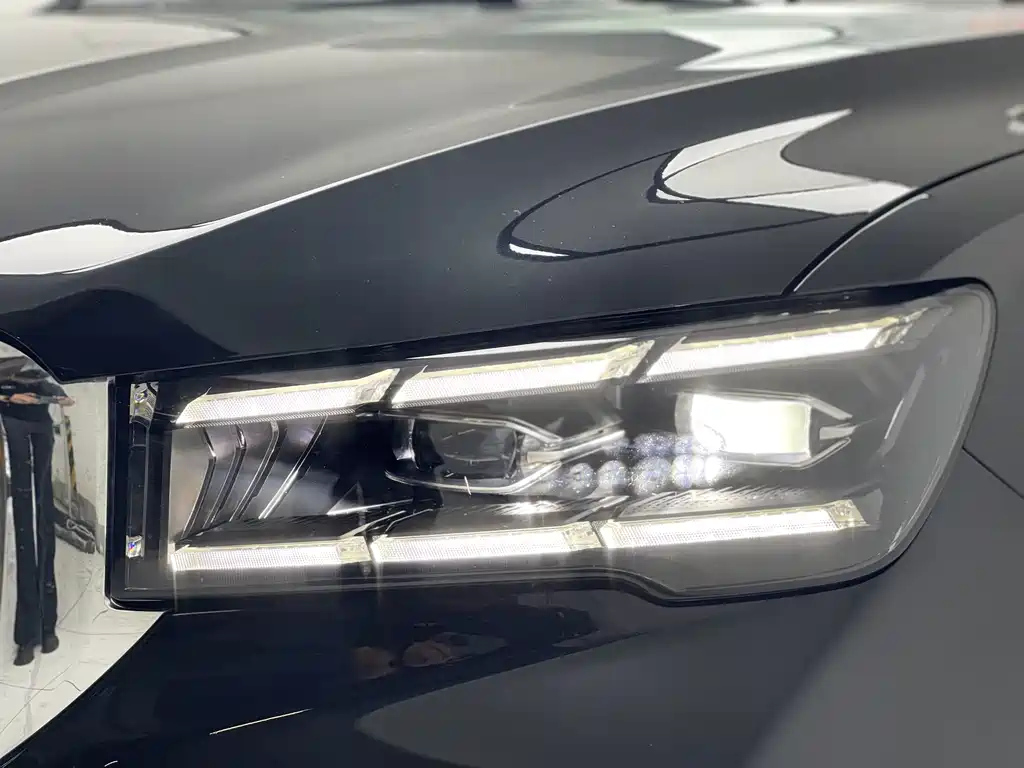 GEELY AUTO MONJARO 2021