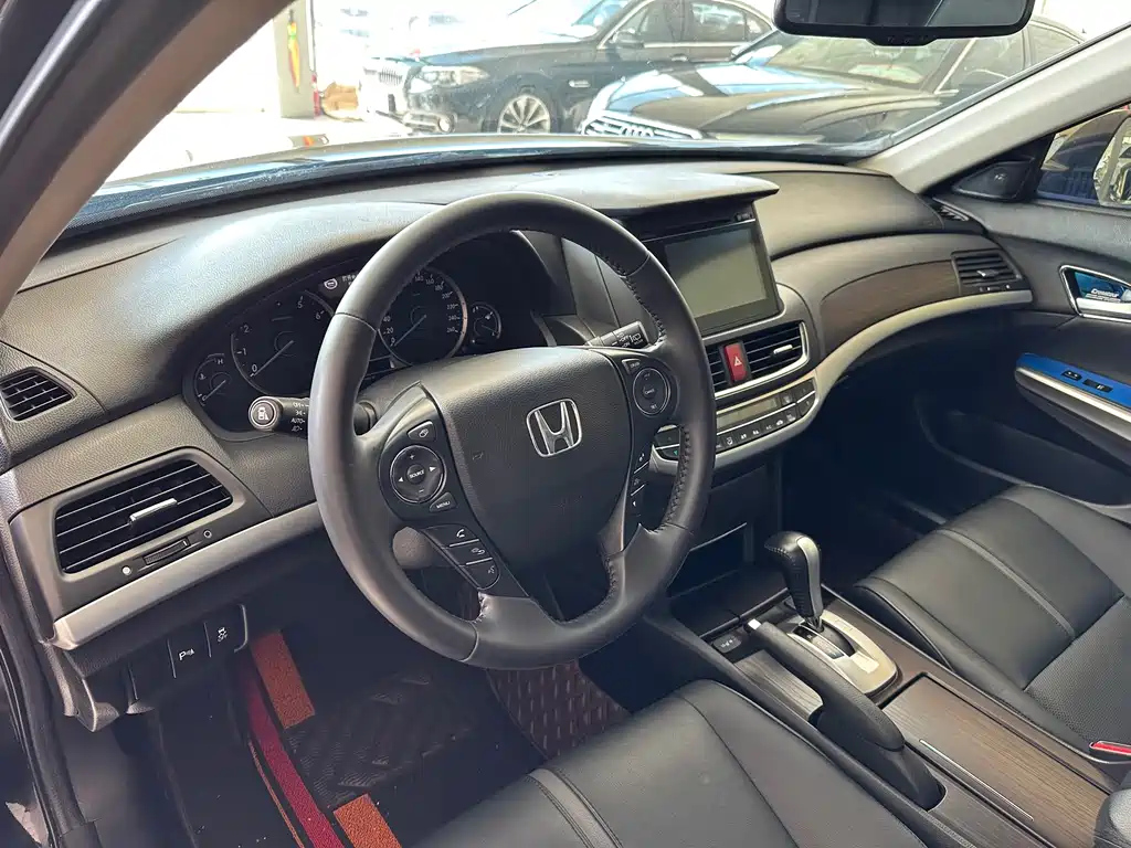 HONDA CROSSTOUR 2016