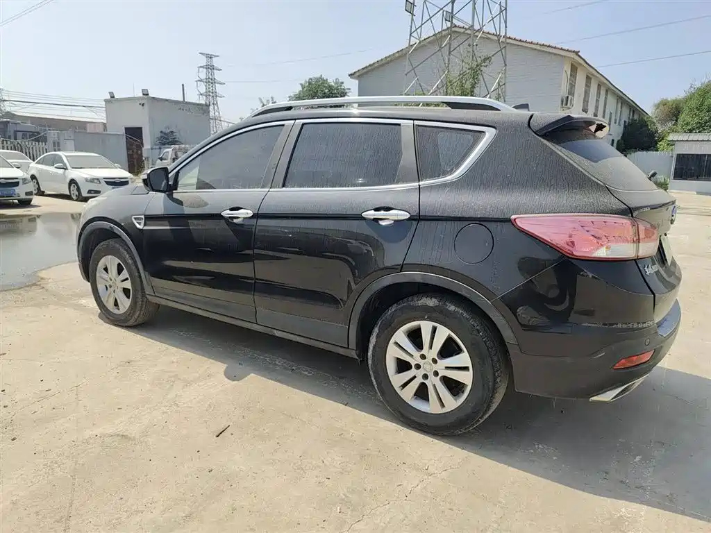 DONGFENG AEOLUS AX7 2015