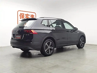 VOLKSWAGEN TIGUAN L 2021