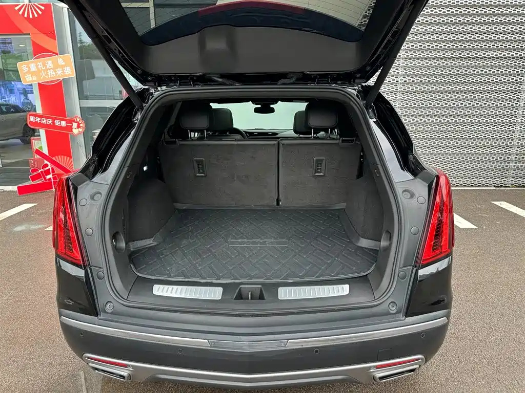 CADILLAC XT5 2023