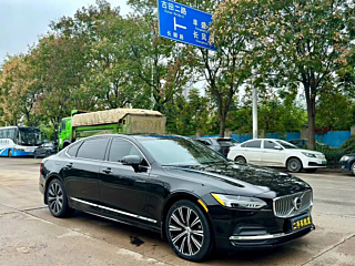 VOLVO S90 2022