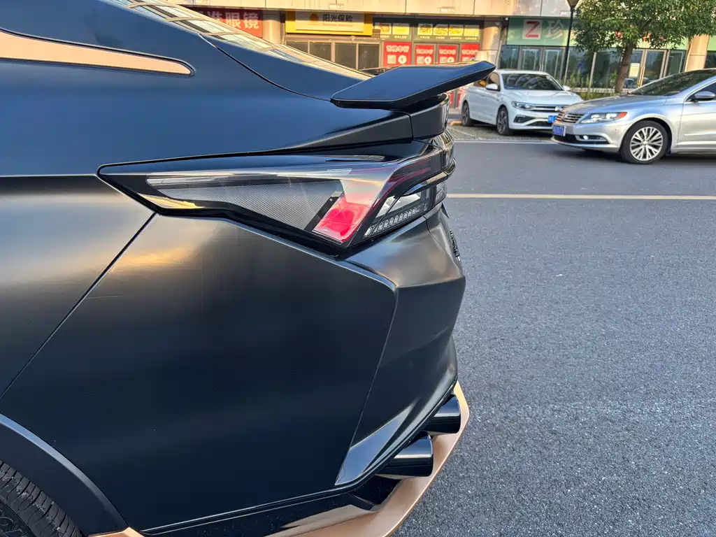 DONGFENG AEOLUS MAX 2021