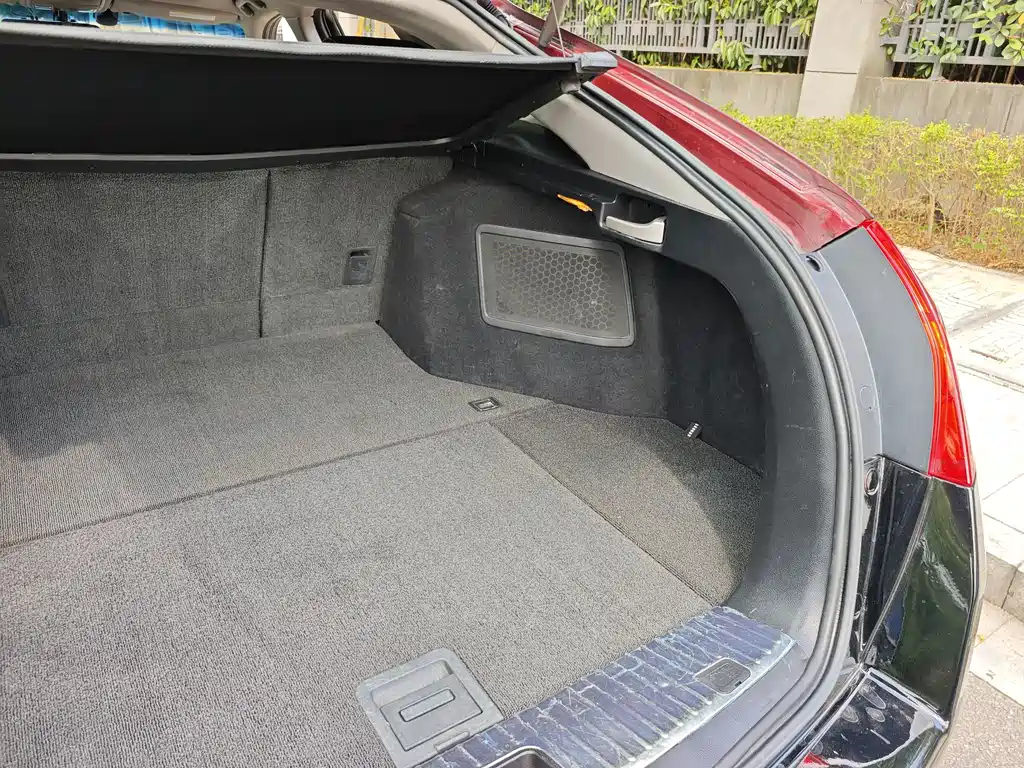 HONDA CROSSTOUR 2011