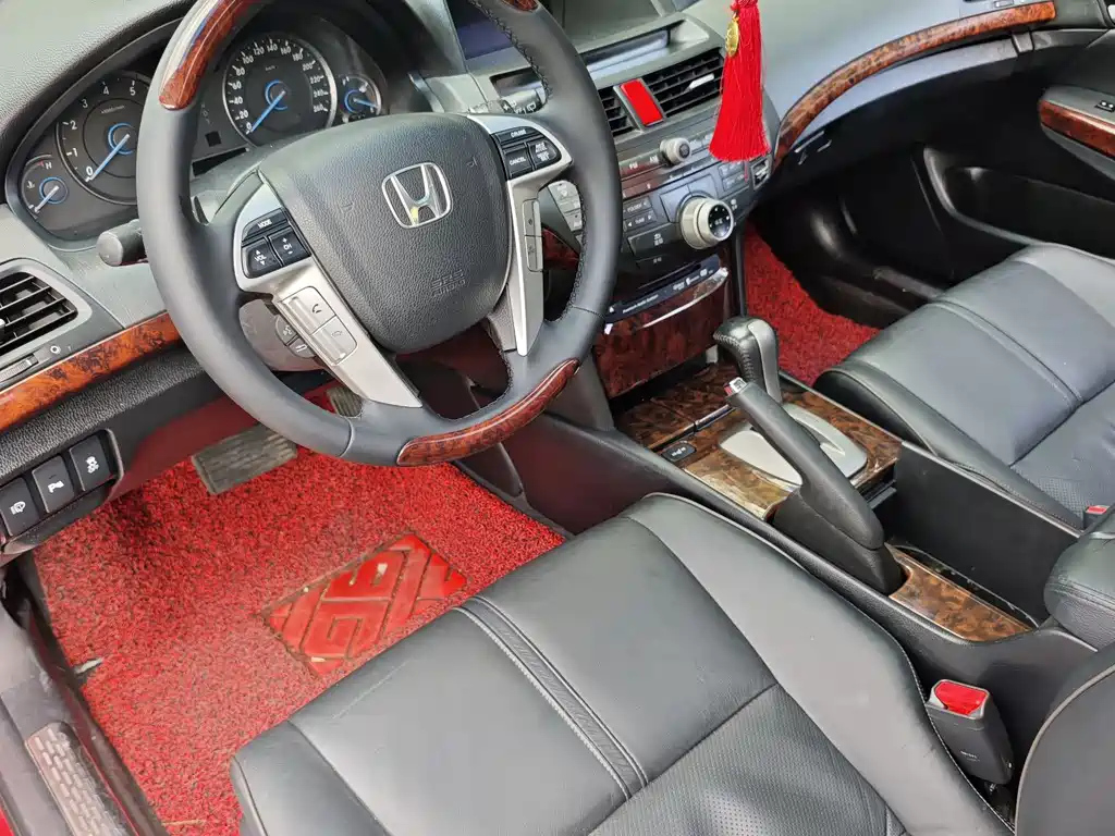HONDA CROSSTOUR 2011