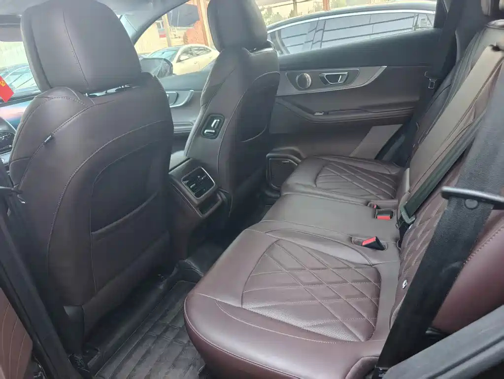 CHERY TIGGO 8 PRO 2024