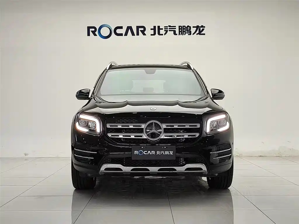 MERCEDES BENZ GLB 2023