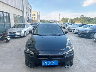 MITSUBISHI LANCER EX 2010