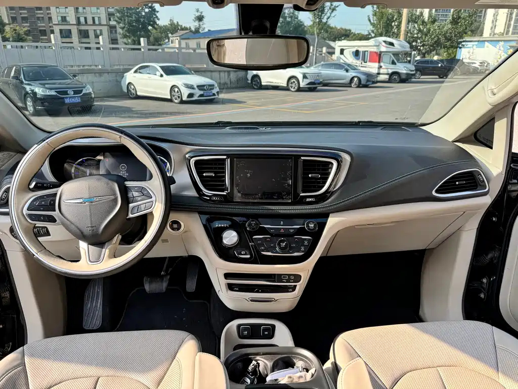 CHRYSLER BIG 捷龙PHEV IMPO 2018