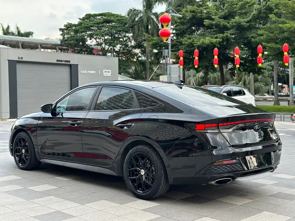 HYUNDAI LAFESTA 2019