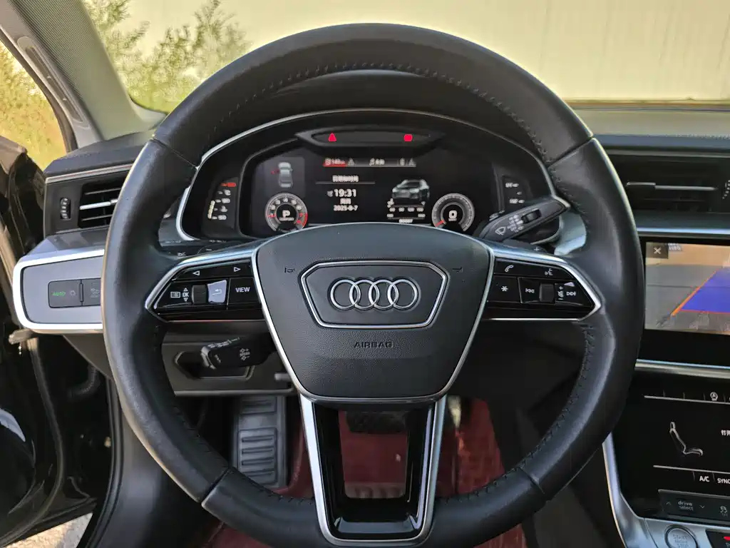 AUDI A6L 2020