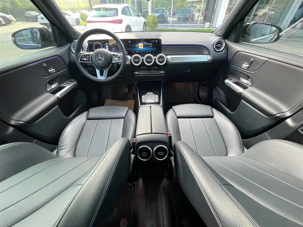 MERCEDES BENZ GLB 2022