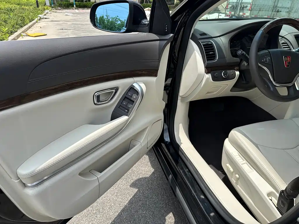ROEWE E950 2016