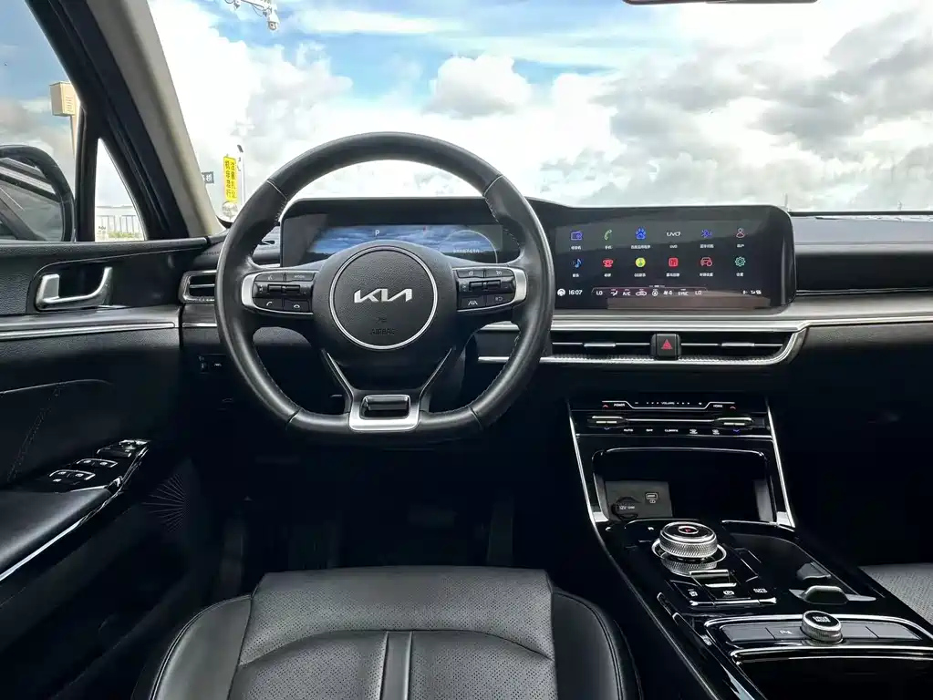 KIA K5 2022